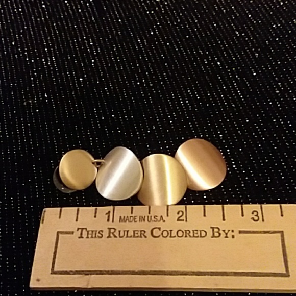 Earrings NWOT - Picture 4 of 6